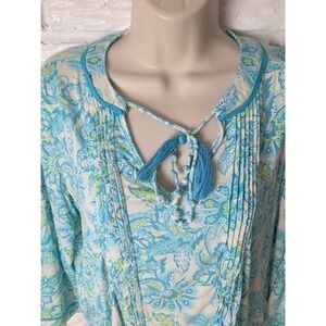 Women's size Small Top Belle by Kim Gravel Tunic blouse Floral Beautiful colors